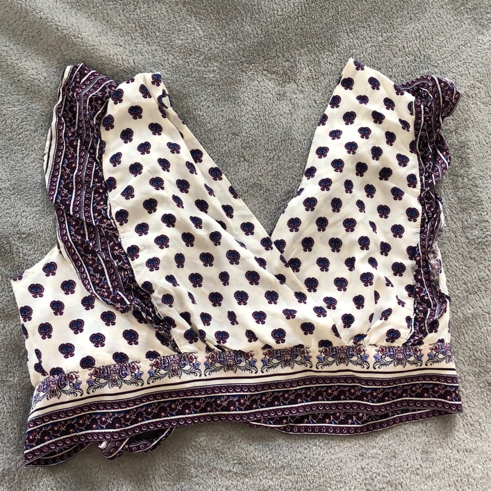 Charlotte Russe, M, cropped flowy top